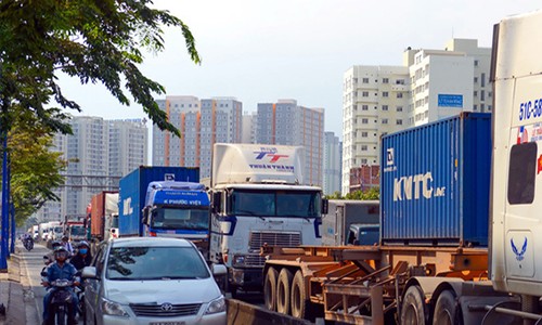 TP.HCM áp dụng thu phí hạ tầng, thông đường vào cảng từ 1/7/2021