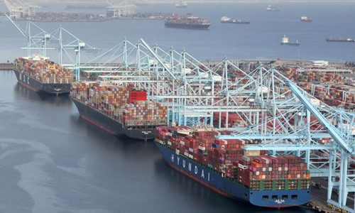 Omicron và thách thức lớn với chuỗi cung ứng toàn cầu