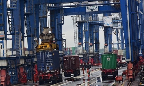 VCCI kiến nghị thành lập tổ công tác liên bộ gỡ khó về logistics