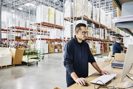 Điều hướng các vấn đề vĩ mô của chuỗi cung ứng bằng công nghệ