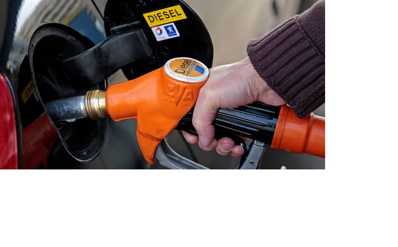 Vì sao giá dầu khó quay đầu giảm?