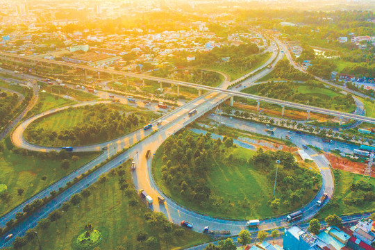 Liên danh nhà thầu cao tốc Bắc - Nam: Lợi bất cập hại