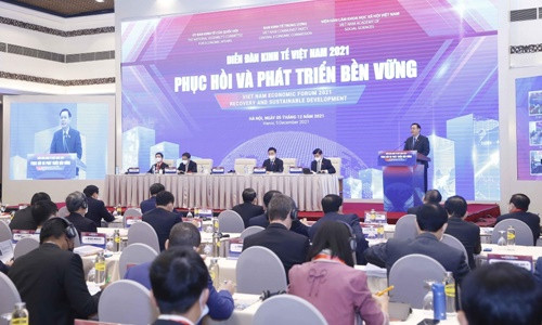 Cấp thiết ban hành chính sách tài khóa và tiền tệ hỗ trợ phục hồi và phát triển