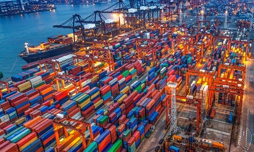 Hàng hóa xuất nhập khẩu thông quan thế nào khi TP.HCM giãn cách