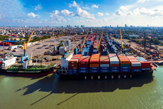 Kiến nghị tiến hành ngay không thu phí sử dụng hạ tầng khu vực cửa khẩu cảng biển Hải Phòng