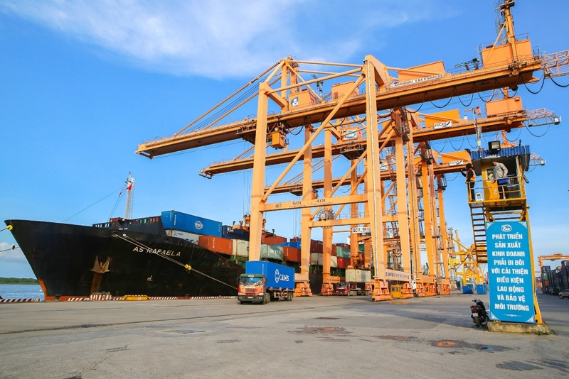 Lượng container xuất, nhập khẩu qua cảng Hải Phòng tăng 4,2%