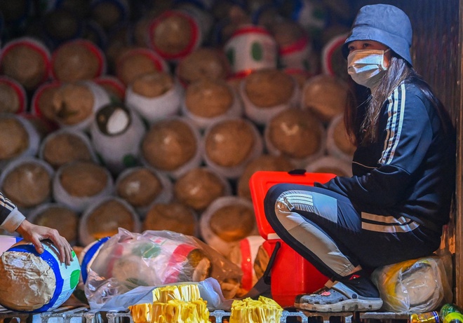 'Giải cứu' thanh long, mít, cam, bưởi... đến bao giờ?