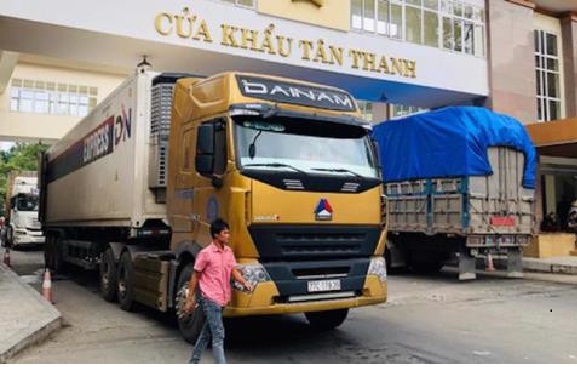 Thông quan qua các cửa khẩu tỉnh Lạng Sơn tăng 30%