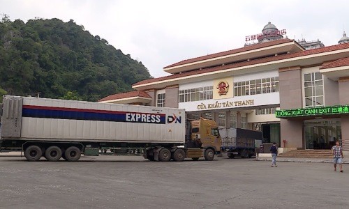Khuyến cáo doanh nghiệp xuất khẩu hàng hóa qua các cửa khẩu biên giới phía Bắc