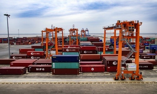 Tăng chi phí logistics vì thiếu cảng cạn