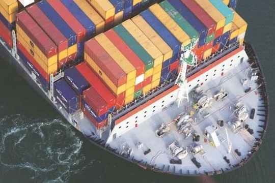 Vận chuyển đường biển tiếp tục chặng đường khó khăn