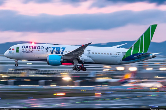 Máy bay thương mại của Việt Nam đang giảm