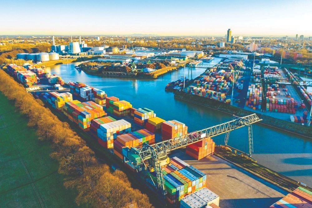 Phát triển dịch vụ logistics Việt Nam song hành với đẩy mạnh hội nhập kinh tế quốc tế