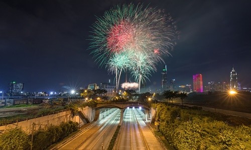 Khát vọng xuân 2021