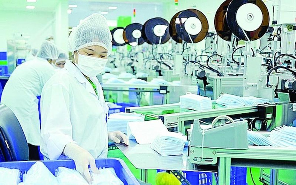 Nhiều chỉ số kinh tế cải thiện, xuất siêu kỷ lục gần 17 tỷ USD